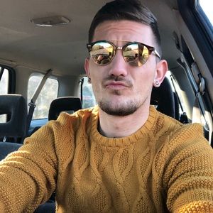 Meet your Posher, Michael